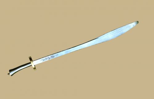 \'Guiding\'-Broadsword, Competition model